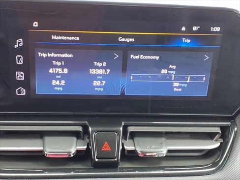 Used 2025 Chevrolet TrailBlazer RS AWD/4WD image 20