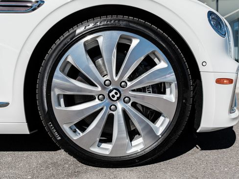 New 2026 Bentley Flying Spur Plug-In Hybrid AWD/4WD image 16