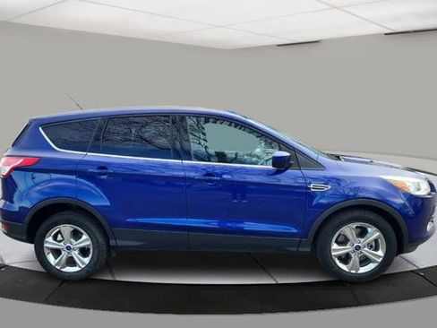 Used 2015 Ford Escape SE image 6