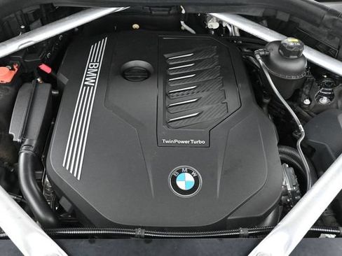 Used 2019 BMW X7 xDrive40i w/ Premium Package AWD/4WD image 32