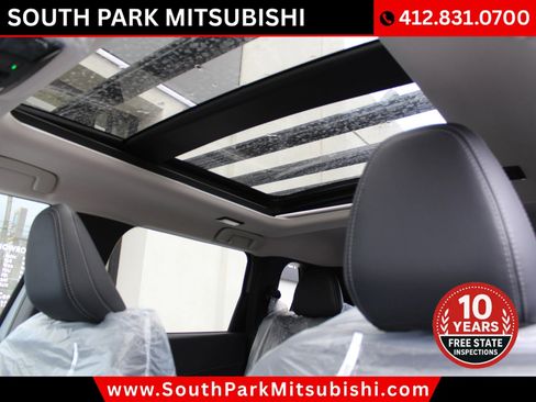 New 2026 Mitsubishi Outlander AWD image 24