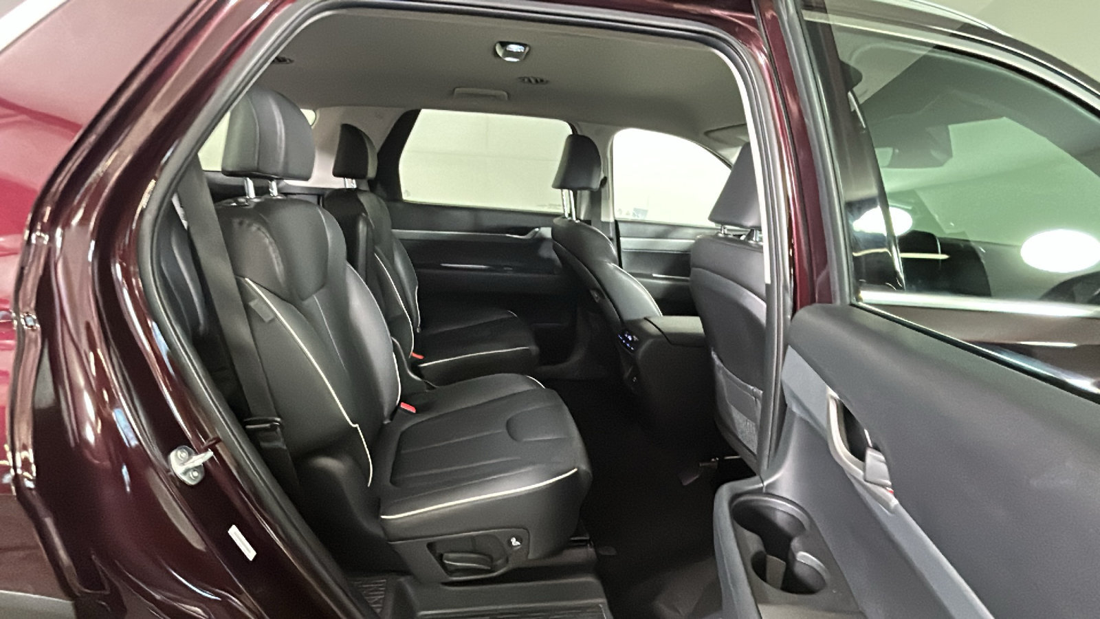 Used 2025 Hyundai Palisade SEL AWD/4WD image 34