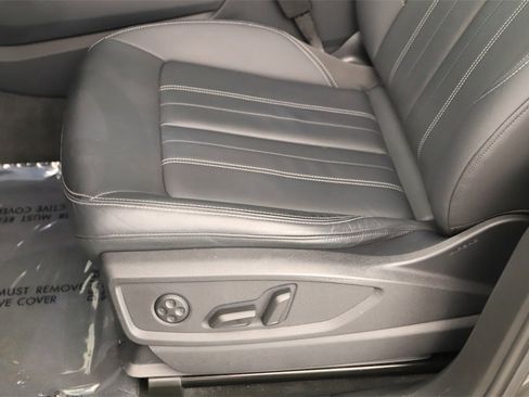 Certified 2023 Audi Q5 2.0T Premium w/ Convenience Package image 25