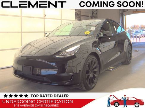 Used 2022 Tesla Model Y Long Range image 1