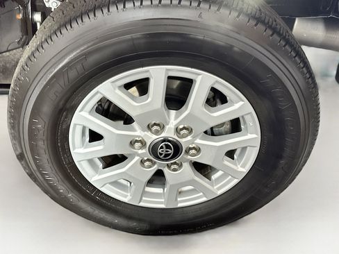 Used 2025 Toyota Tacoma SR5 image 11