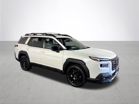 New 2026 Subaru Outback Limited AWD/4WD image 4