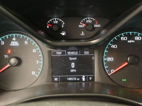 Used 2022 Chevrolet Colorado LT w/ Safety Package RWD image 13