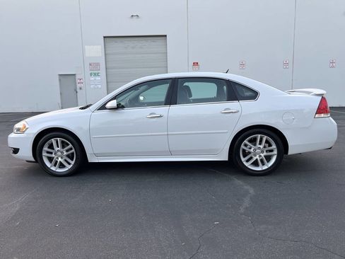 Used 2013 Chevrolet Impala LTZ image 14