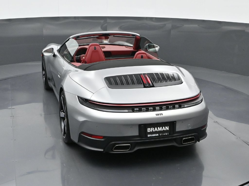 Certified 2026 Porsche 911 Carrera w/ Premium Package RWD image 30