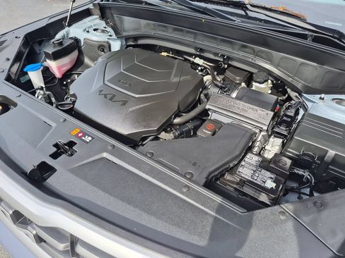 Used 2025 Kia Telluride S FWD image 30