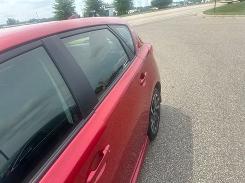 Used 2017 Toyota Corolla iM FWD image 8
