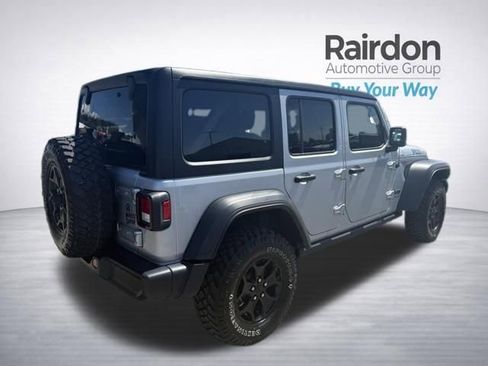 Used 2023 Jeep Wrangler Unlimited w/ Cold Weather Group AWD/4WD image 6
