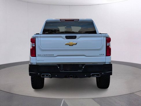 Used 2026 Chevrolet Silverado 1500 LTZ AWD/4WD image 4