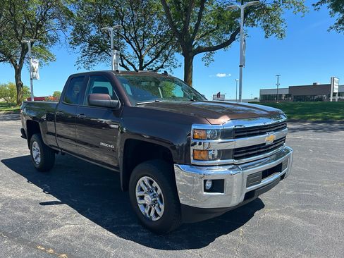 Used 2016 Chevrolet Silverado 2500 LT w/ LT Convenience Package AWD/4WD image 3
