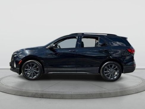 Used 2023 Chevrolet Equinox RS AWD/4WD image 4