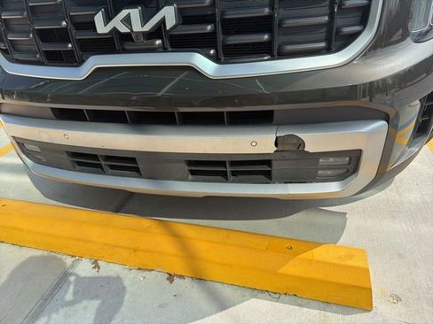 Used 2023 Kia Telluride SX image 6