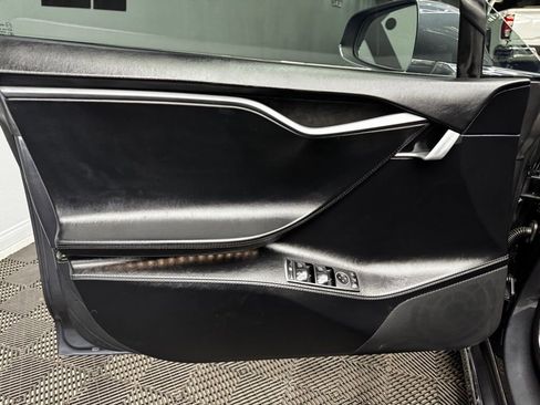 Used 2021 Tesla Model S Long Range image 37