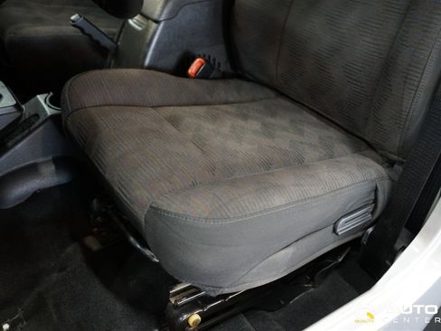 Used 2005 Jeep Wrangler X image 17