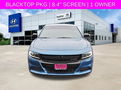 Used 2023 Dodge Charger SXT w/ Blacktop Package RWD image 2