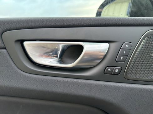 New 2026 Volvo XC60 B5 Ultra w/ Protection Package Premier image 43