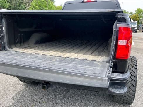 Used 2017 Chevrolet Silverado 1500 LT w/ All Star Edition AWD/4WD image 32