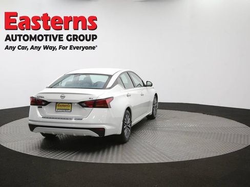 Used 2023 Nissan Altima 2.5 SV FWD image 37