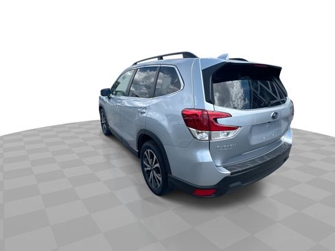Used 2019 Subaru Forester Limited AWD/4WD image 6
