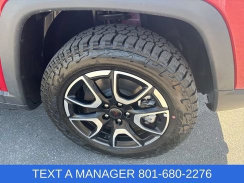 New 2026 Jeep Compass Trailhawk w/ Sun, Sound & Navigation Group AWD/4WD image 7