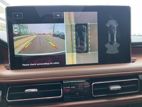 Certified 2023 Lincoln Nautilus Reserve AWD/4WD image 33