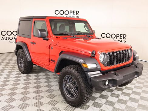 Used 2024 Jeep Wrangler Sport AWD/4WD image 1