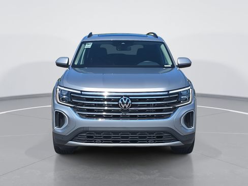 New 2026 Volkswagen Atlas SE image 8