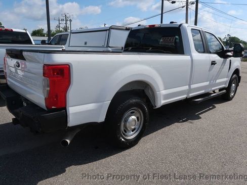 Used 2020 Ford F250 XL w/ Power Equipment Group RWD image 5