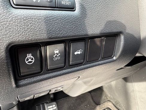 Used 2017 Nissan Murano Platinum w/ Platinum Technology Package image 16