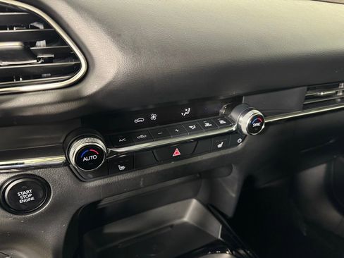 Used 2024 MAZDA CX-30 AWD 2.5 S w/ Premium Package image 19