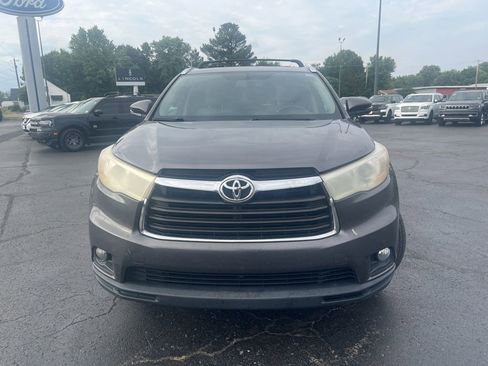 Used 2015 Toyota Highlander XLE FWD image 7