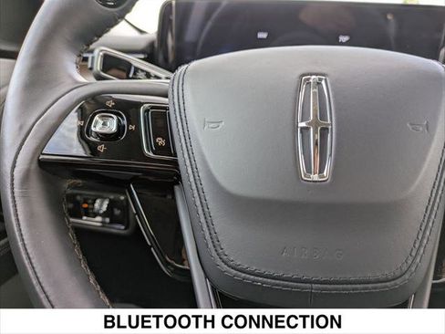 Used 2025 Lincoln Aviator Reserve w/ Equipment Group 201A image 14