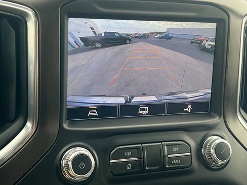 Used 2021 GMC Sierra 1500 AT4 AWD/4WD image 15