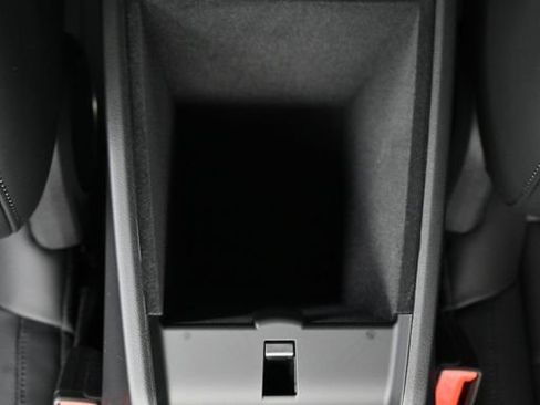 New 2026 Porsche Macan Turbo Electric image 25