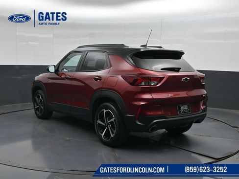 Used 2023 Chevrolet TrailBlazer RS w/ Sun and Liftgate Package AWD/4WD image 8