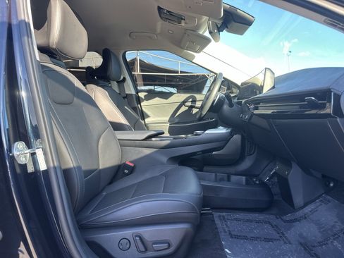 Used 2024 Kia EV6 Wind image 25