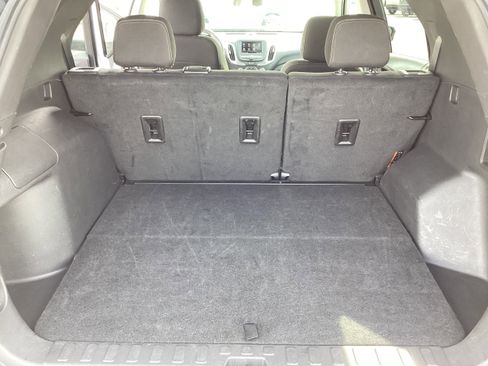 Used 2024 Chevrolet Equinox LT AWD/4WD image 14