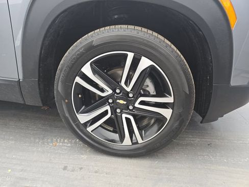 Used 2023 Chevrolet TrailBlazer LT w/ Convenience Package image 12