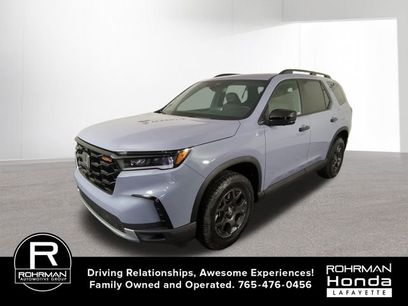 New 2025 Honda Pilot TrailSport