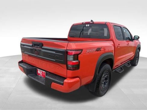 Used 2025 Nissan Frontier PRO-4X AWD/4WD image 8