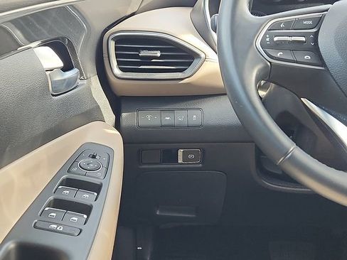 Certified 2023 Hyundai Santa Fe SEL image 12