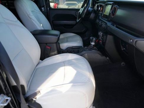 Used 2021 Jeep Gladiator Mojave image 18