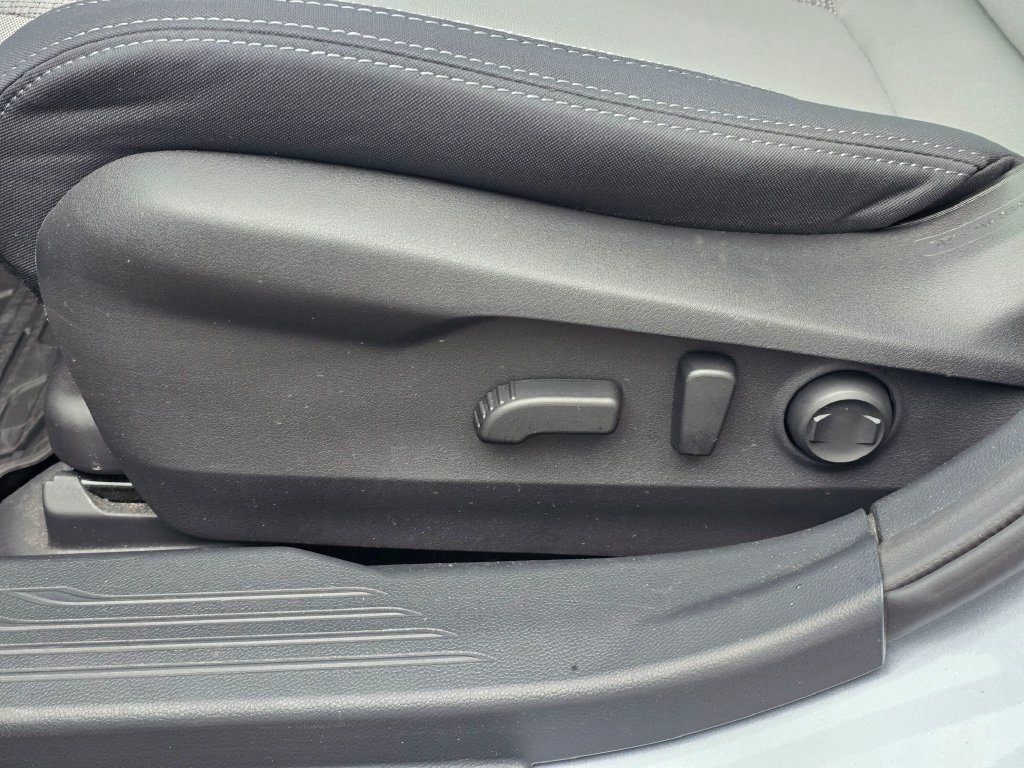 Certified 2022 Subaru Outback Premium AWD/4WD image 13
