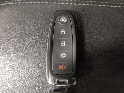 Used 2019 Ford Escape SE AWD/4WD image 32