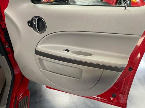 Used 2009 Chevrolet HHR LT FWD image 40