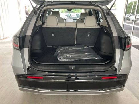 Certified 2025 Honda HR-V EX-L image 18